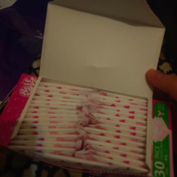 Molped Ürününde Boş Ped Ve Bozulmuş Kutu