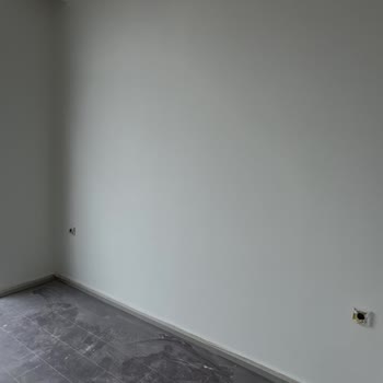 Acil Çözüm Talebi: Aynı Renk Kodlu Boyalar Arasındaki Ton Farkı