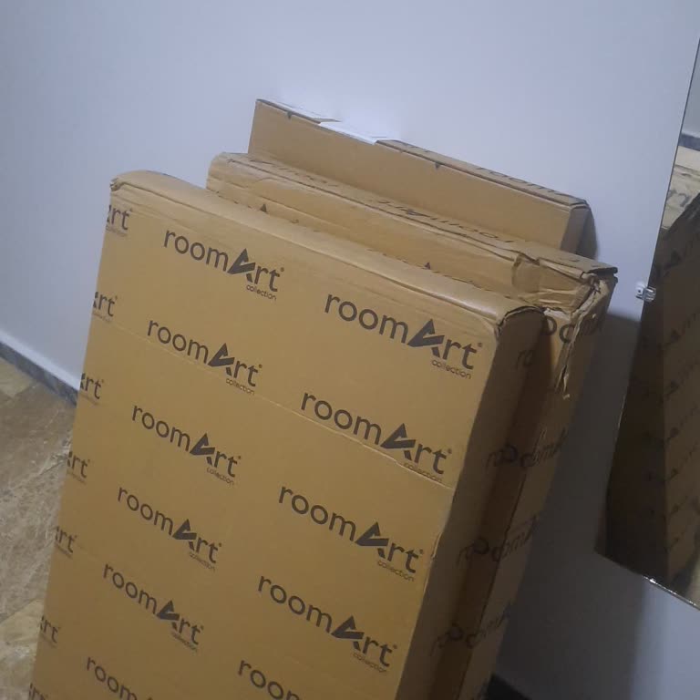 PTT Kargo Yanıltıcı Teslim Edildi Bildirimi Ve Apartman Girişine Bırakılan Kargo