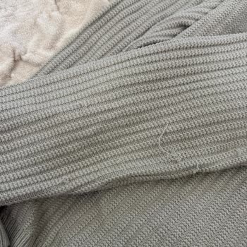 Altus Kurutma Makinesi Kıyafetleri Söküyor Ve Servis Çözüm Sunamadı