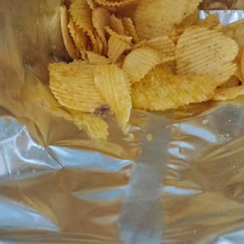 File Market Şubesinden Aldığım Harras Patates Cipsinde Yabancı Madde Buldum