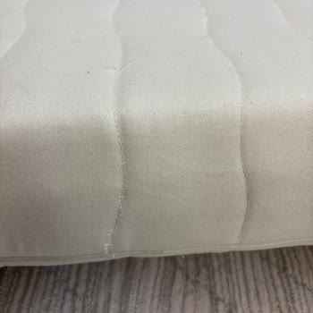 Yataş'tan Gelen Kirli Ve Lekeli Yatak İçin İade Talebi