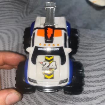 D&R'den Gelen Oyuncaklarda Pil Sızıntısı Ve Çocuk Güvenliği Sorunu