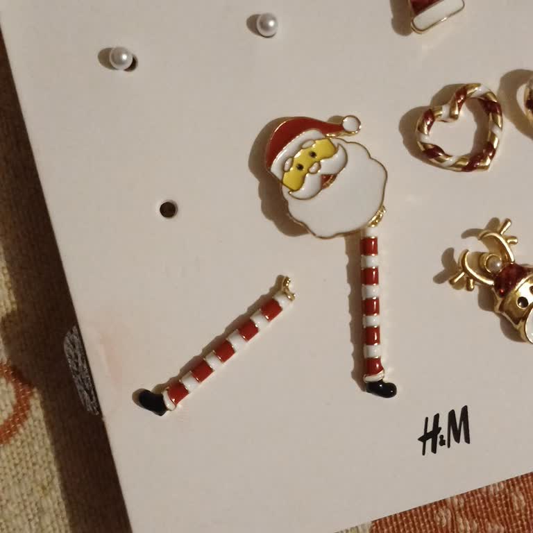 H&M Küpe Seti Kısa Sürede Kırıldı, Ayıplı Ürün Değişim Talebi