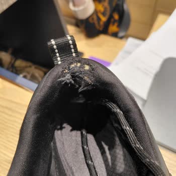 Boyner’den Alınan Skechers Ayakkabıda 6 Ayda Yırtılma Ve Müşteri Desteği Eksikliği