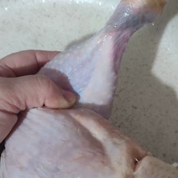 Morluklu Tavuk Ürünü Üzerinden İade Talebi Ve Müşteri Mağduriyeti