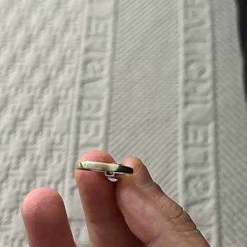 Beyaz Altın Yüzükte Renk Atması Ve Kalite Şikayeti