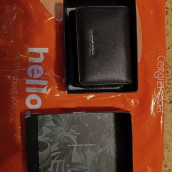 Takılan Fermuar, Faturasız Gönderim Ve Cevapsız Müşteri Hizmetleri