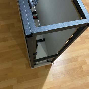 İkinci El Veya Teşhir Ürün Gönderilmesi Ve Eksik Parçalar Nedeniyle Değişim Talebi