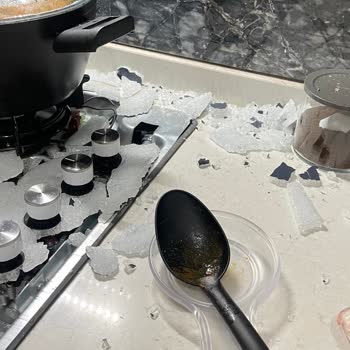 Kumtel B66-SF2 Set Üstü Ocağın Kısa Sürede Patlaması Ve Güvenlik Endişesi