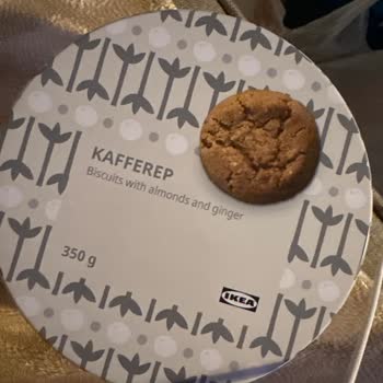 Ümraniye IKEA Mağazasındaki Kurabiyede Küflü Parça Bulundu