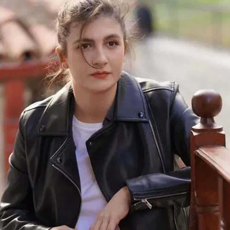 TRT 1'de Savcı Karakteri Ciddiyetine Saygısız Sunuluyor