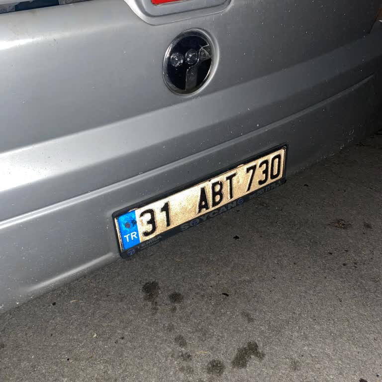 Arızalı Otobüs Ve Yetersiz Yardım Sebebiyle Soğukta 2,5 Saat Bekleme