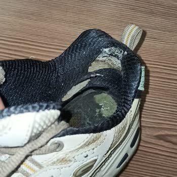 Reddedilen İnceleme Ve Hızlı Yıpranan Skechers Ayakkabısının Değişim Talebi