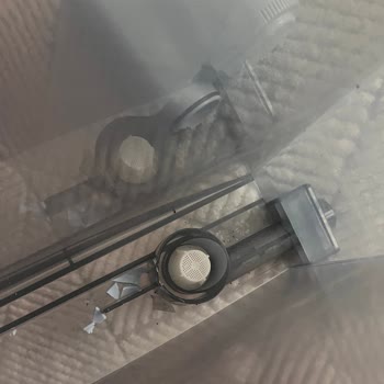 Servis Sonrası Su Haznesi Kırık Parçalarla Geri Döndü