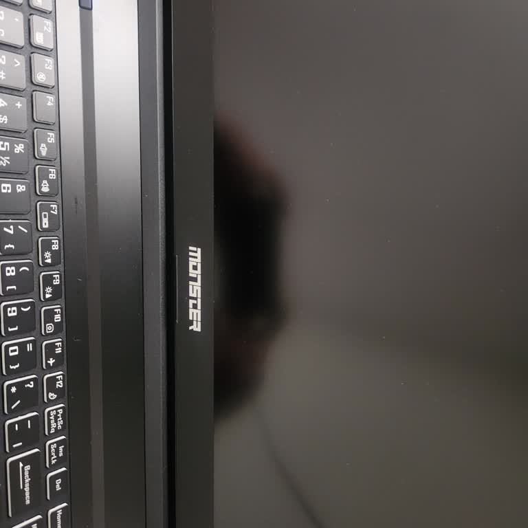 Ekran Sorunu Ve Servis Sonrası Çatlakla Yaşadığım Mağduriyet