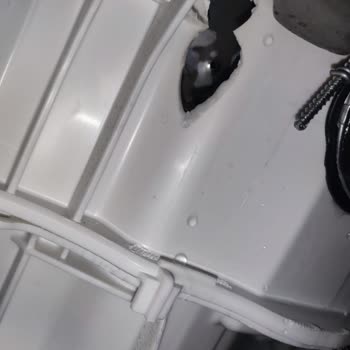 Beko Çamaşır Makinesinin Kazan Delinmesi Garanti Kapsamında Olmalı