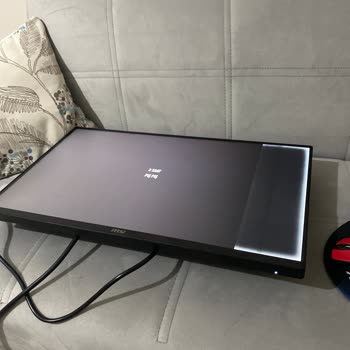 Yeni Monitör Panel Arızası Ve İade Sürecindeki Engeller