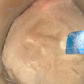 Ebebek Sma Comfort Bebek Mamasında Renkli Parçacık Ve Kıl Tüy Sorunu