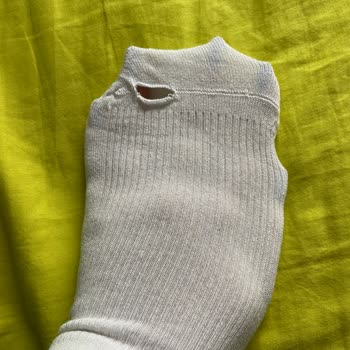 Ankara Bahçelievler Penti Mağazasından Alınan Çorapta Kocaman Delik