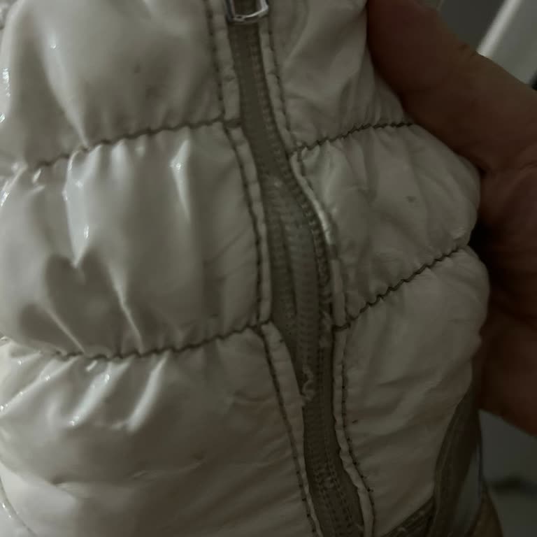 Kızımın Kar Botunda Fermuar Kumaşı Ortada Yırtıldı, Mağaza İadeyi Reddetti