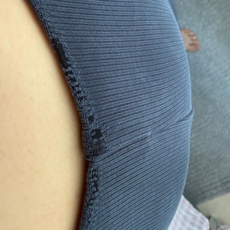 Kısa Sürede Bozulan Tayt Ve Yetersiz Müşteri Desteği