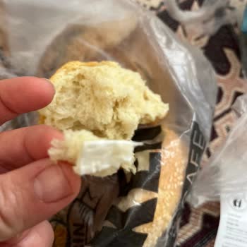 Ekmekte Poşet Parçası Tespiti Sağlık Ve Hijyen Endişesi