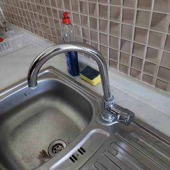 Kirli Klima, Arızalı Lavabo Ve Cevapsız Resepsiyon Nedeniyle Ücret İndirimi Talebi