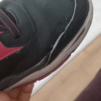 Kısa Sürede Çatlayan Botta Üretim Hatası Reddi