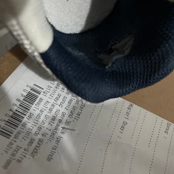 New Balance Ayakkabısının İç Topuk Yırtılması Ve Üretim Hatası İddiası