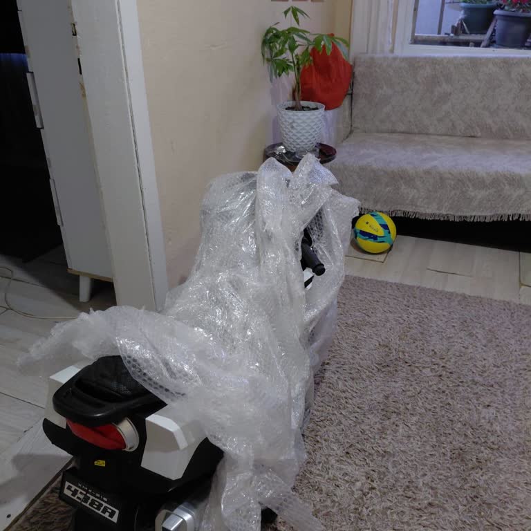 Evkur Gaziosmanpaşa Şubesinde Teşhir Ürün Satışı Ve İlgisizlik