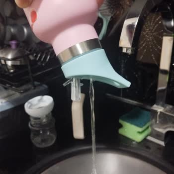 Suluk Termosunun Sürekli Su Sızdırması Ve Değişim Talebi