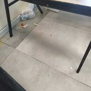 Kantindeki Temizlik Sorunu Ve Bozuk Makineler Hastane Hizmetini Sıfıra Çekti