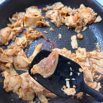 Hazır Satılan Piliç Dönerde Pişmemiş Tavuk Tespiti