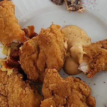 Keskinoğlu Çıtır Bonfile Ürününde Büyük Kemik Ve Kıkırdak Parçaları!