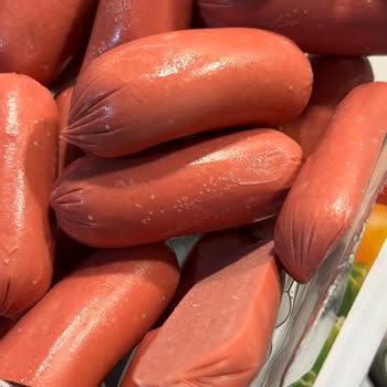 Kocaeli İmes Şubesinden Alınan Tombik Sosis Küflü, Ekşi Ve Sağlık Riski Taşıyor