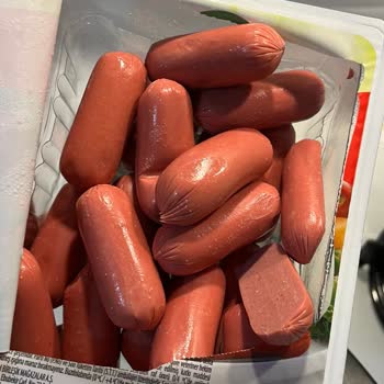 Kocaeli İmes Şubesinden Alınan Tombik Sosis Küflü, Ekşi Ve Sağlık Riski Taşıyor