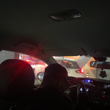 Hilltown AVM Otoparkında Çıkış İmkanı Yok, Görevli Yokluğu Mağduriyet Oluşturuyor