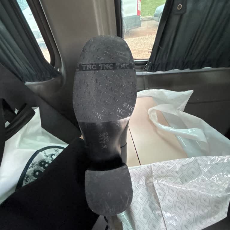 Tamer Tanca Mağazasının Evde Denenen Botu Giyilmiş Sayıp Değişim Reddetmesi