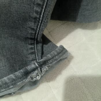 Levi’s Mağazasında Paça Tadilatı Hatalı, İade Talebi