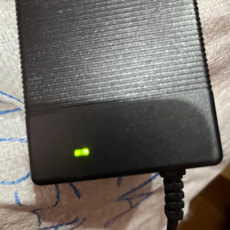 Şarj Göstergesi Yanlış Çalışıyor, Media Markt Scooter İçin Garanti Onarımı Talebi