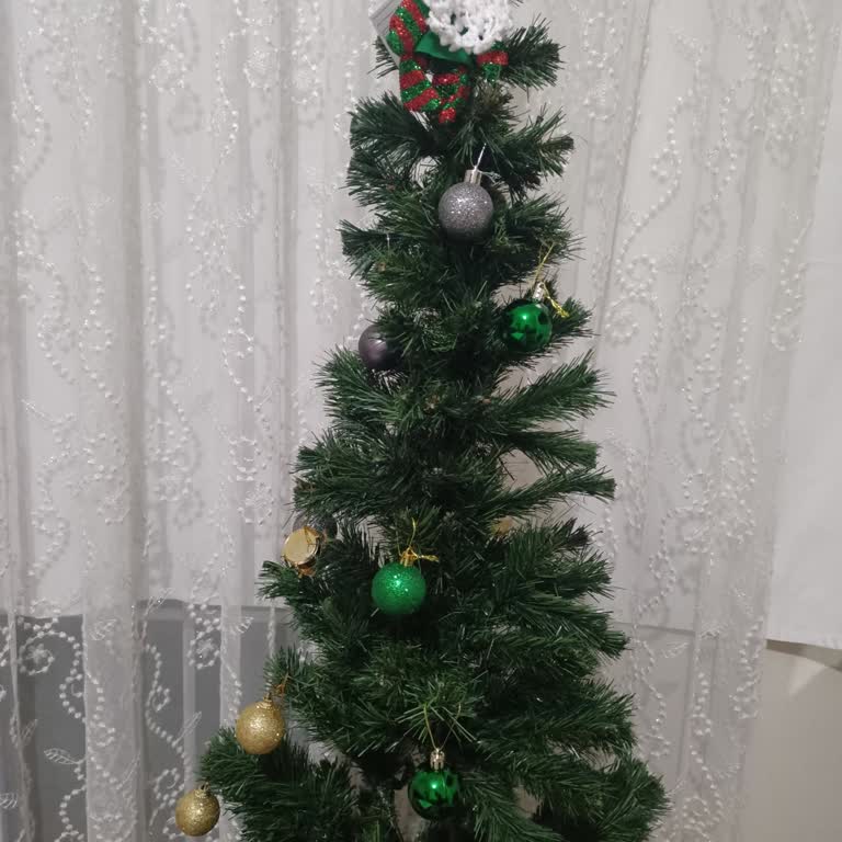 Migros'tan Kısa Dallı Yılbaşı Çamı Beklentileri Karşılamıyor