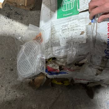 Kargo Takip Belgesi Yok, Şube Taşınması Gizlendi, Gıda Hasarlı Ve Hijyenik Değil