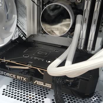 Media Markt'tan Alınan Bilgisayar Kasasında Sıvı Soğutma Çatlağı Ve Garanti Dışı Onarım Ücreti