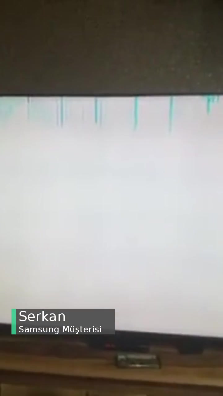 Samsung Au7100 70” TV Ekran Üst Kısmında Renk Çizgisi videonun kapak resmi