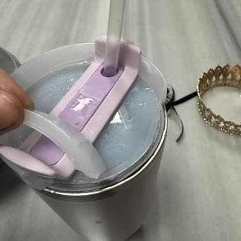 Stanley Termos Kapağı 40 Cm Düşüşte Kırıldı Ücretsiz Garanti Değişim Talebi!