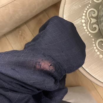 Ramsey Takım Elbisesinde Kısa Sürede Bacak Arası Yırtılması!