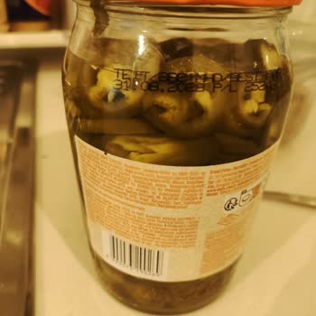 Jalapeno Turşusunda Kurtçuklar Çıktı Sağlık Endişesi Ve Üretim Kontrolü Talebi