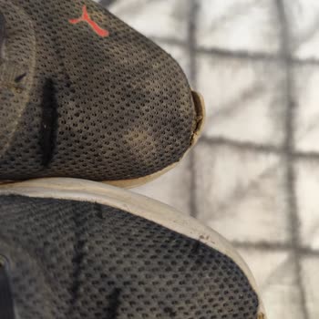 Ayakkabının Bağcık Kısmındaki Hızlı Yıpranma Ve Değişim Talebi