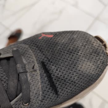 Ayakkabının Bağcık Kısmındaki Hızlı Yıpranma Ve Değişim Talebi